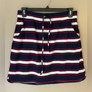 Established 1962 - casual athletic skirt - LARGE